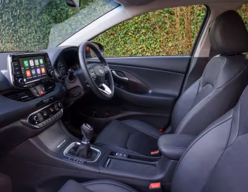 Интерьер Hyundai i30 [UK-spec] (PD) '2017–18