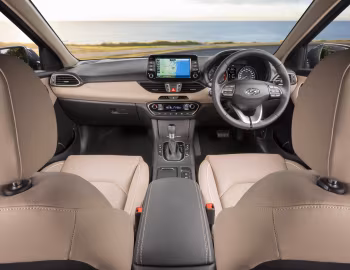 Торпедо Hyundai i30 Premium [Australia] (PD) '2017–20