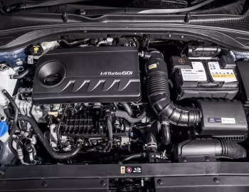 Під капотом Hyundai i30 Fastback [UK-spec] (PD) '2018–20