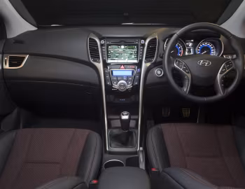 Передня панель Hyundai i30 SR Concept (GD) '10.2012