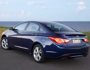 Hyundai i45 (YF) '2010–14