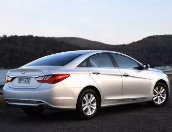 Hyundai i45 (YF) '2010–14