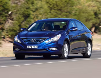 Hyundai i45 (YF) '2010–14