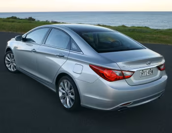 Hyundai i45 (YF) '2010–14