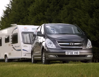 Hyundai i800 '2008–16
