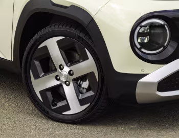 Hyundai Inster [UK-spec] '2025–pr.