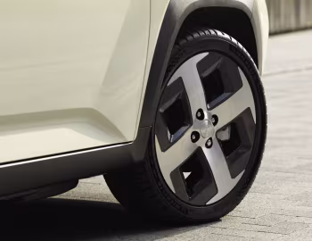 Hyundai Inster [UK-spec] '2025–pr.