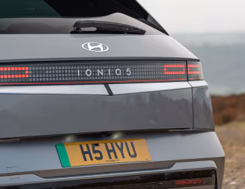 Hyundai IONIQ 5 [UK-spec] '2024–pr.