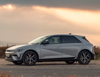Hyundai IONIQ 5 N Line [UK-spec] '2024–pr.
