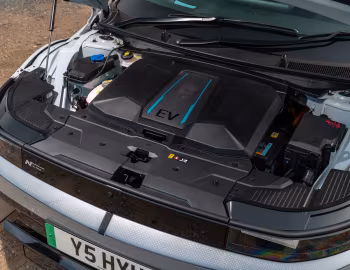 Sous la capuche Hyundai IONIQ 5 N Line [UK-spec] '2024–pr.