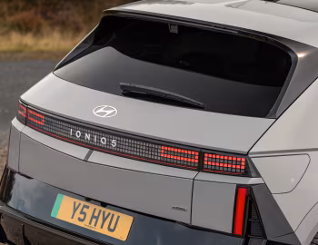 Hyundai IONIQ 5 N Line [UK-spec] '2024–pr.