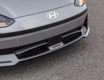 2023–25 Hyundai IONIQ 6 SE [North America] '2023–25
