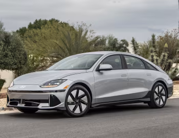 2023–25 Hyundai IONIQ 6 SE [North America] '2023–25