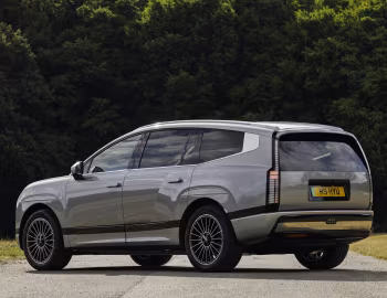 Hyundai IONIQ 9 [UK-spec] '2025–pr.