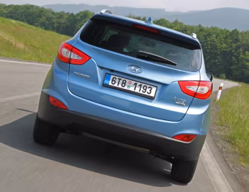 Hyundai ix35 [Worldwide] (LM) '2013–15