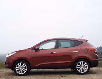Hyundai ix35 [UK-spec] (LM) '2010–13
