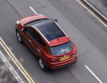 Hyundai ix35 [UK-spec] (LM) '2010–13