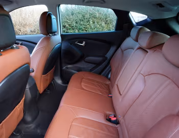 Интерьер Hyundai ix35 [UK-spec] (LM) '2010–13