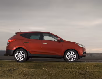 Hyundai ix35 [UK-spec] (LM) '2010–13