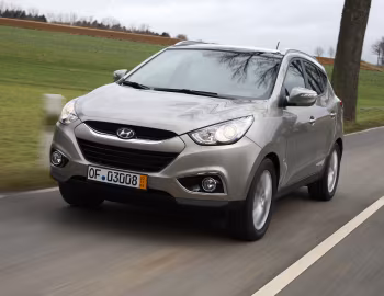Hyundai ix35 [Worldwide] (LM) '2010–13