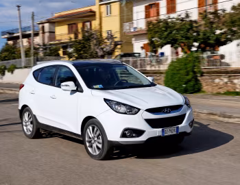 Hyundai ix35 [Worldwide] (LM) '2010–13