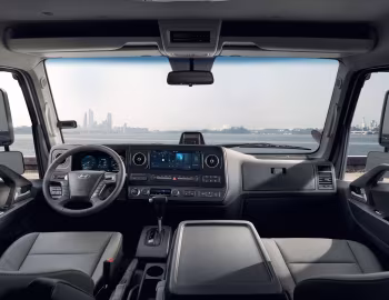 Передня панель Hyundai Mighty '2026