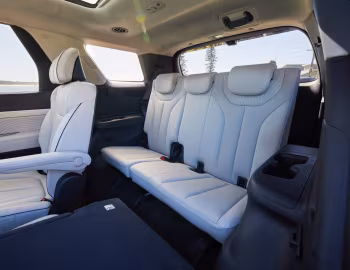 Интерьер Hyundai Palisade 2.2D Highlander [Australia] (LX2) '2022–23