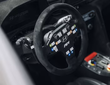 Интерьер Hyundai RM20e '09.2020