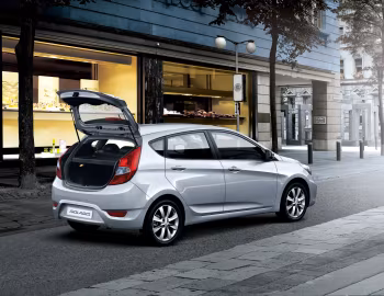 Hyundai Solaris Hatchback (RB) '05.2011–14