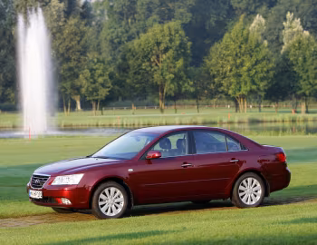 Hyundai Sonata (NF) '11.2007–09.2009