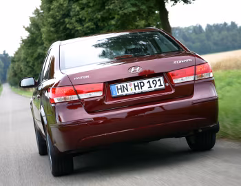 Hyundai Sonata (NF) '11.2007–09.2009