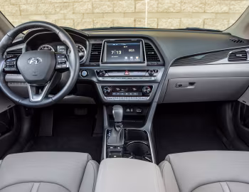 Торпедо 2018–19 Hyundai Sonata Limited [North America] (LF) '2017–19