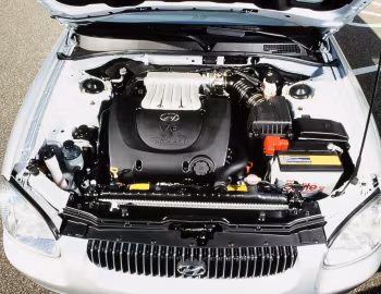 Під капотом Hyundai Sonata (EF) '03.1998–01.2001