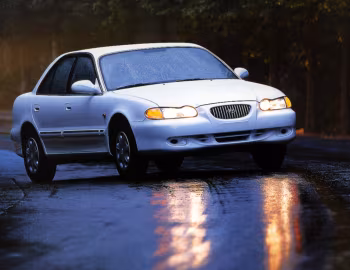 Hyundai Sonata (Y3) '02.1996–03.1998