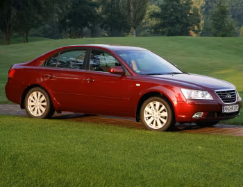 Hyundai Sonata (NF) '11.2007–09.2009