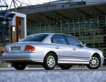 Hyundai Sonata [Australia] (EF) '2002–05