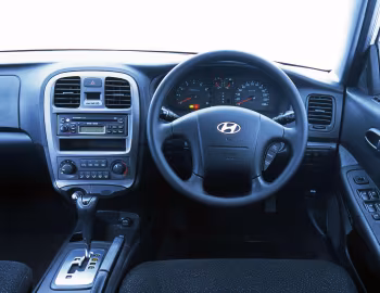 Торпедо Hyundai Sonata [Australia] (EF) '2002–05