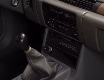 Interior Hyundai Sonata (Y1) '11.1985–12.1987