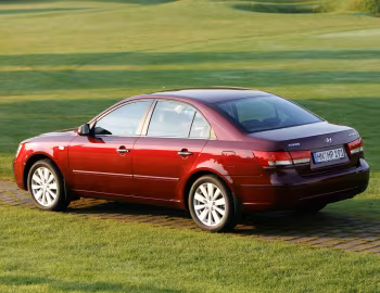 Hyundai Sonata (NF) '11.2007–09.2009