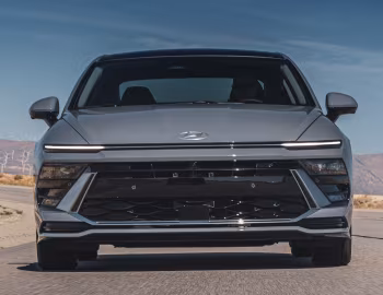 2024–pr. Hyundai Sonata Hybrid Limited [North America] (DN8) '2023–pr.