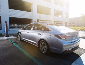 2016–18 Hyundai Sonata PHEV [North America] (LF) '2015–18