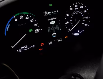 Dashboard 2016–18 Hyundai Sonata PHEV [North America] (LF) '2015–18