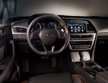 Тарпеда 2015–17 Hyundai Sonata Sport [North America] (LF) '2014–17