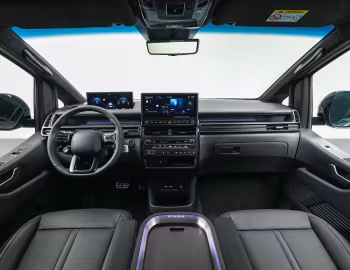 Panel frontal Hyundai Staria Electric [EU-spec] '2026