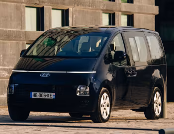 Hyundai Staria Hybrid [EU-spec] '2024–pr.