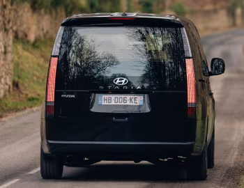 Hyundai Staria Hybrid [EU-spec] '2024–pr.
