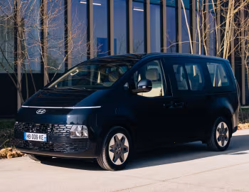 Hyundai Staria Hybrid [EU-spec] '2024–pr.