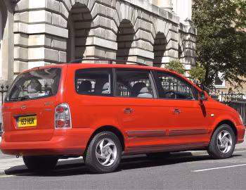 Hyundai Trajet [UK-spec] (FO) '2004–08