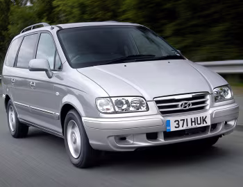 Hyundai Trajet [UK-spec] (FO) '2004–08