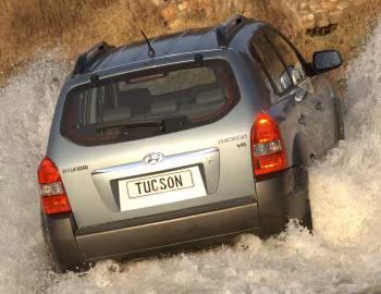 Hyundai Tucson [South Africa] '11.2004–01.2011